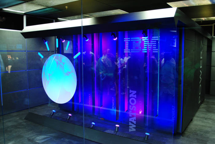 IBM의 슈퍼컴퓨터 `왓슨(Watson)`