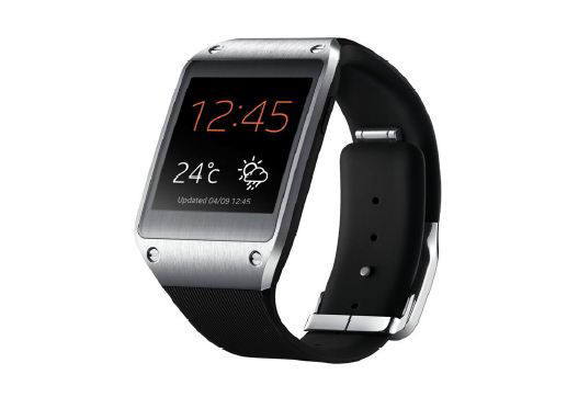 웨어러블 기기 갤럭시 기어 시리즈에는 방수방진 소재부품이 대거 채택됐다.