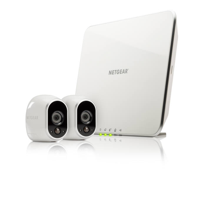 오스테이션은 넷기어(NETGEAR)의 스마트 홈 시큐리티 카메라 시스템 ‘알로(Arlo)’를 선보였다.