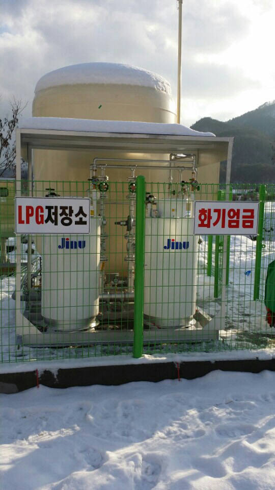 원주 황둔송계마을에 설치된 LPG 소형 저장 탱크