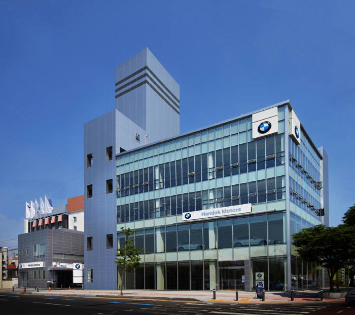 BMW코리아, 광주 상무 전시장 및 서비스센터 통합 오픈