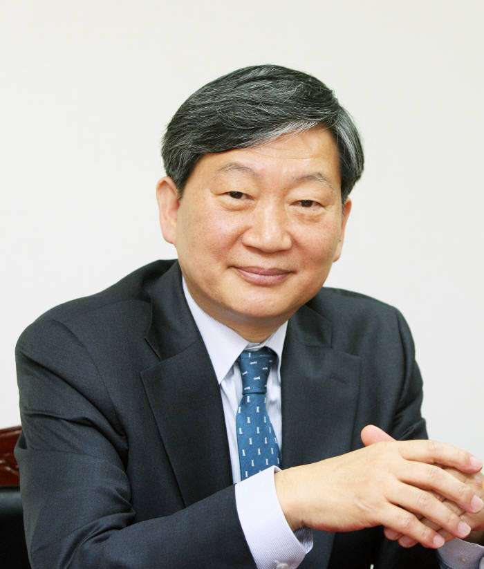[人사이트] 최형기 한국화학융합시험연구원장 - 전자신문