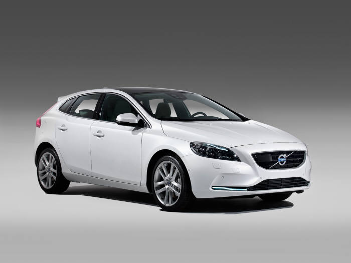 2016년형 볼보 V40 D3