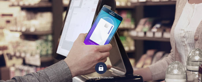 `삼성 페이`를 활용해 갤럭시노트5로 쉽고 편리하게 결제하는 장면