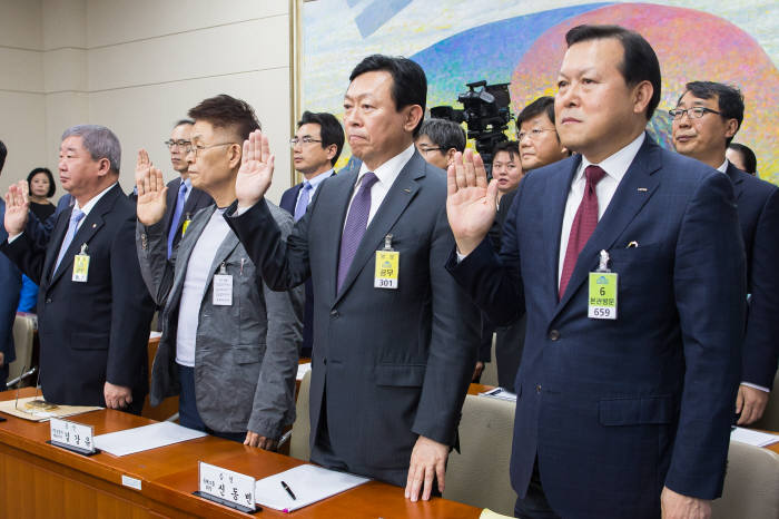 공정위 국감, 신동빈 회장 등 기업인 무더기 증인 출석