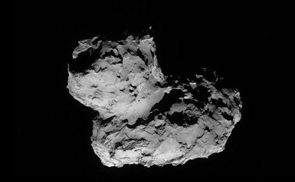 오리모양으로 생긴 67P 혜성. 사진=ESA
