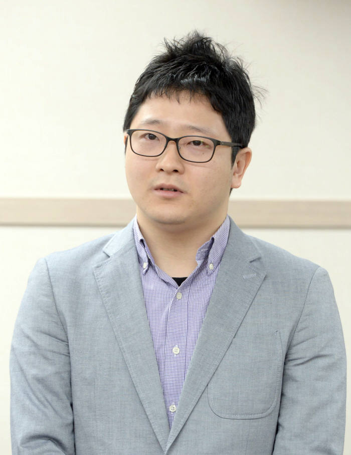 [이달의 우수게임]김준 넷마블몬스터 부사장 "카밤 ‘콘테스트 오브 챔피언’ 따라잡겠다"