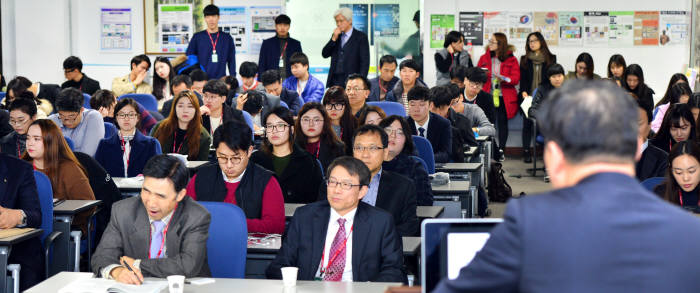 윤성혁기자 shyoon@etnews.com