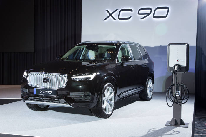 더 올 뉴 XC90 T8 AWD 엑설런스