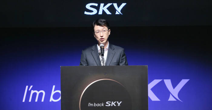 돌아온 팬택, 문지욱 사장 뉴 SKY 비전을 말하다