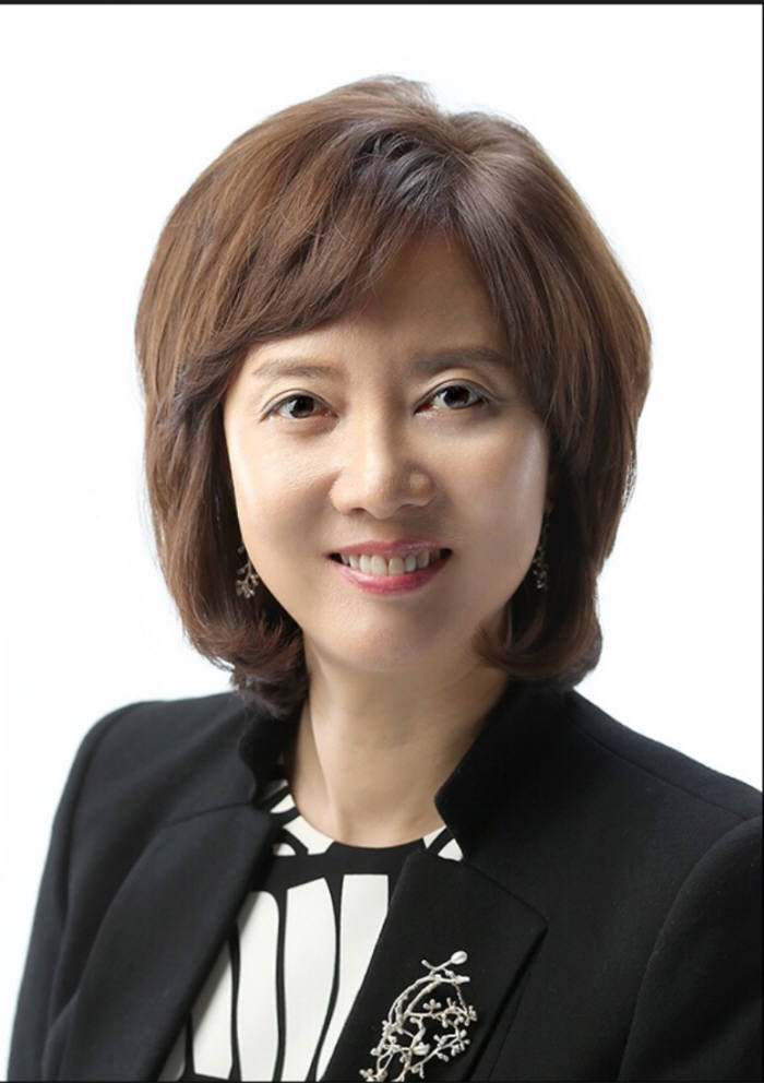 이영 한국여성벤처협회 회장