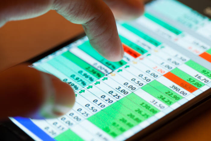 스마트폰, "옆에 두기만 해도 주의력 저하" 실험서 확인