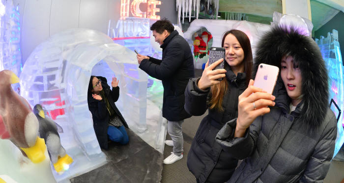 얼음왕국에서 이한치한(以寒治寒)...