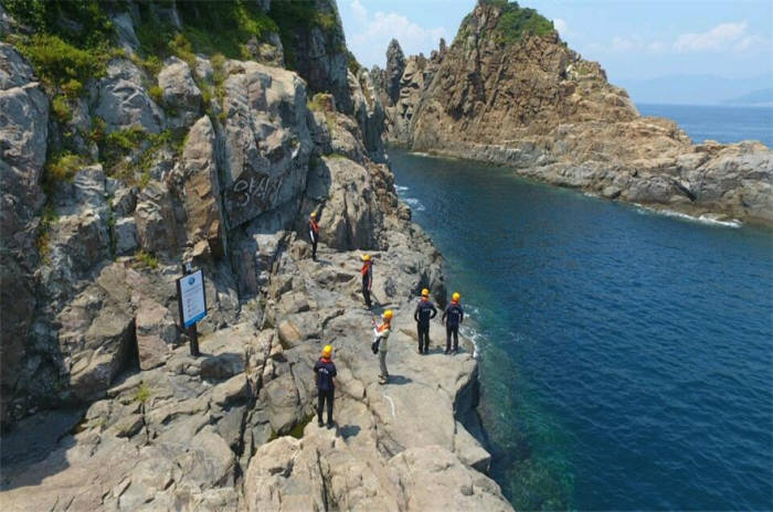 국립공원관리공단 순찰용 드론이 촬영한 영상.