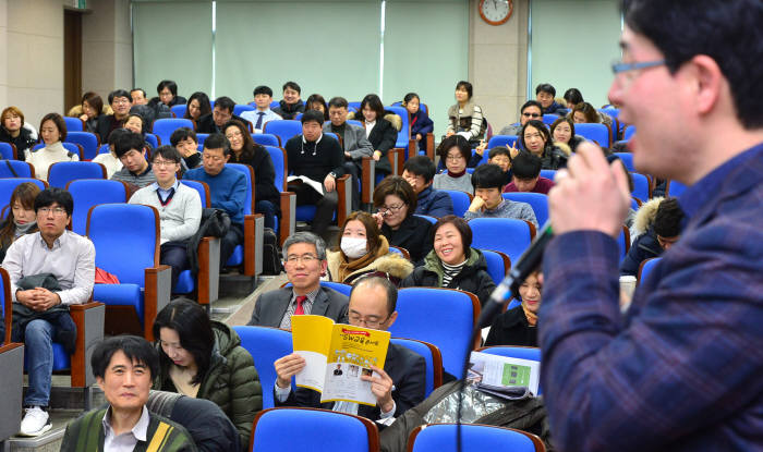 전자신문과 와이즈멘토가 함께하는 `제1회 SW교육콘서트`