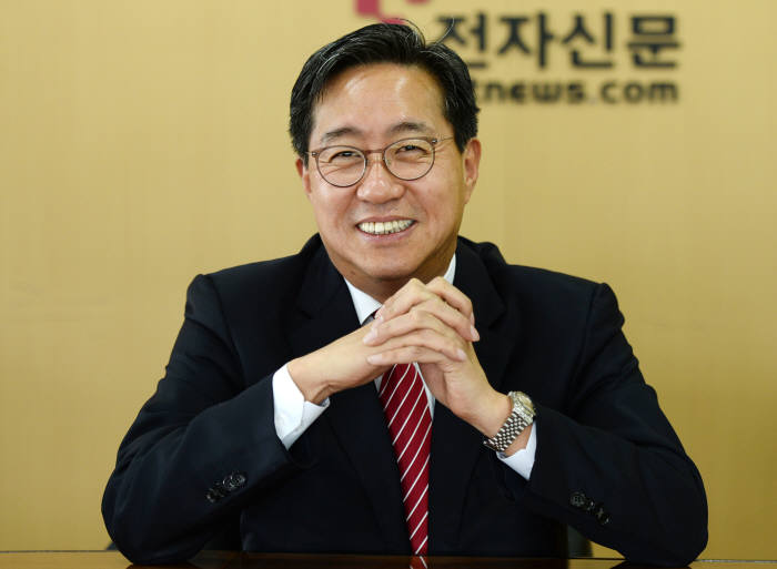 정동수 기자 dschung@etnews.com