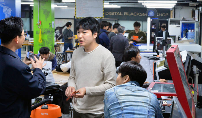 스타트업, 디지털 대장간이 도와드립니다