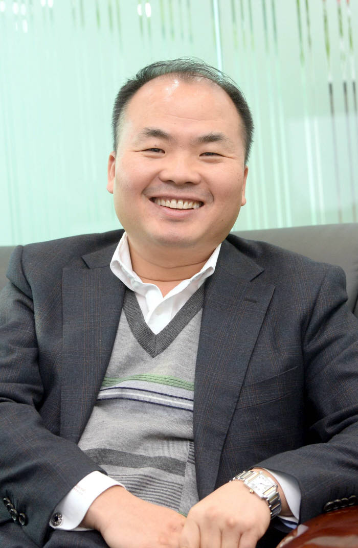 [오늘의 CEO]김형정 XN시스템즈 대표, 情으로 회사를 키우는 법