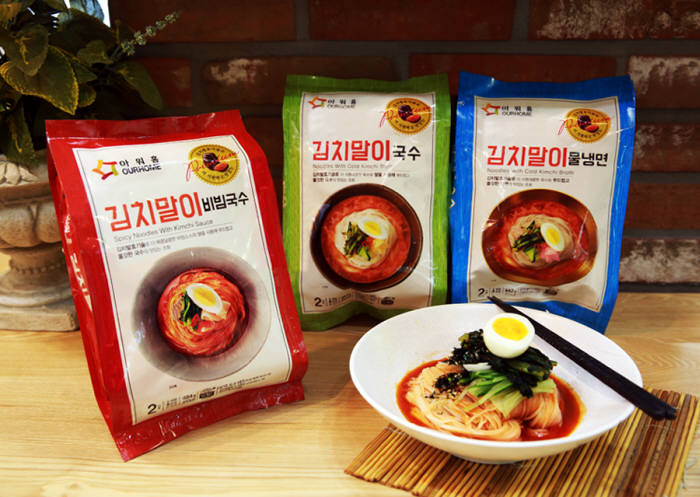 아워홈, 김치말이 '국수·물냉면' 업그레이드 출시…'비빔국수'도 선봬