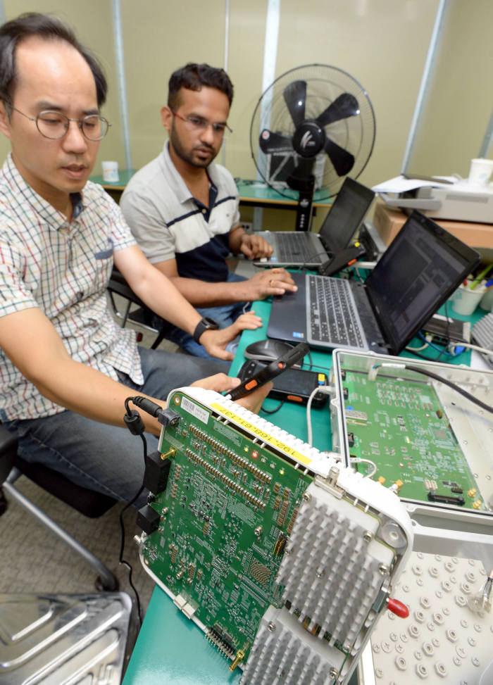 소형기지국 '스몰셀' SW 국산화