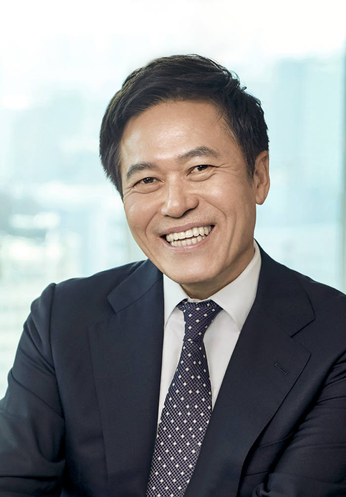 이효성 방통위원장, 9월 6일 이통3사 CEO 만난다