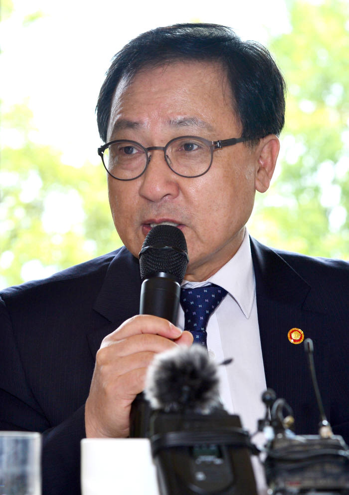 윤성혁기자 shyoon@etnews.com