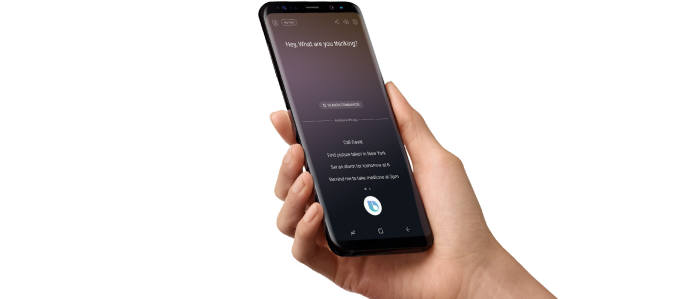 삼성전자 갤럭시S8에 탑재한 인공지능(AI) 음성비서 '빅스비'를 구동하는 모습.