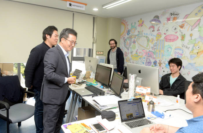 김동연 경제부총리, 벤처기업인과 오찬 간담회