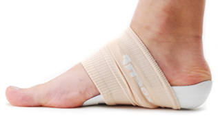 [11번가 테마쇼핑]10월, 결혼식 러시...센스 넘치는 하객 되기