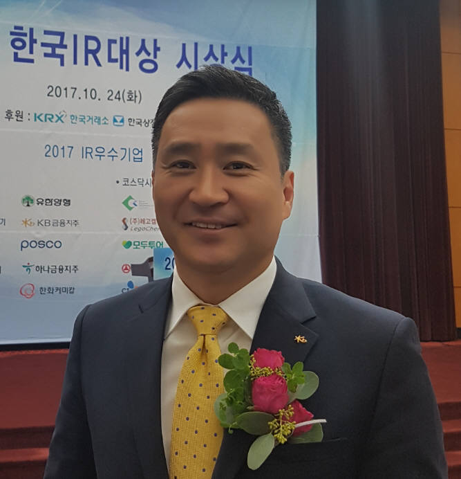 권봉중 부장