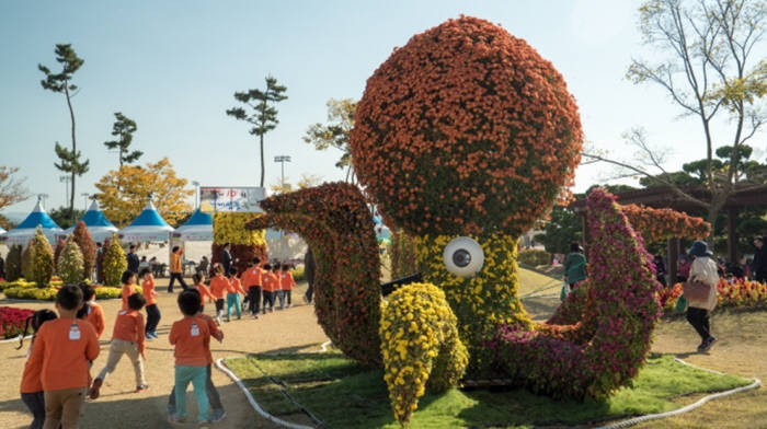 거제섬 꽃축제 2017. 사진=한국관광공사 제공