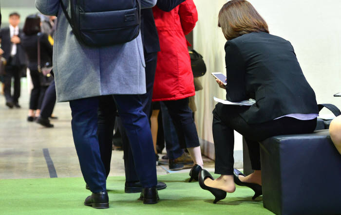 고된 취업의 길, 취업을 위한 기다림...