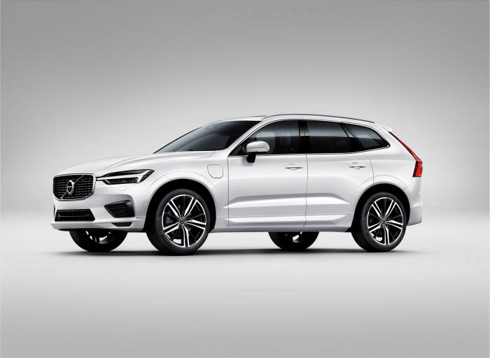 볼보자동차 더 뉴 XC60.