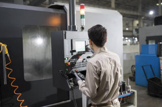 [정태명의 사이버 펀치]<45>4차 산업혁명이 놓치기 쉬운 과제