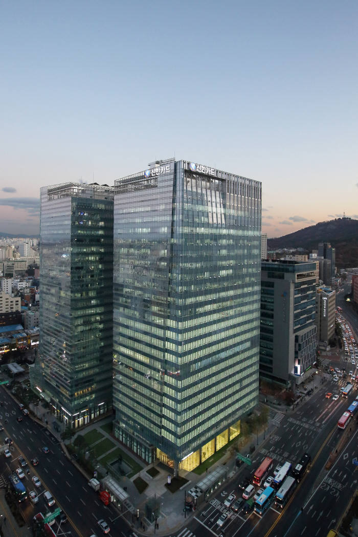 [오늘의 CEO]임영진 신한카드 대표 "디비디비딥, 행복한 주문으로 고객과 소통"