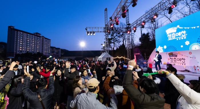 쌍용차, 티볼리 고객 초청 나이트파티 '청춘예찬' 개최 (제공=쌍용자동차)