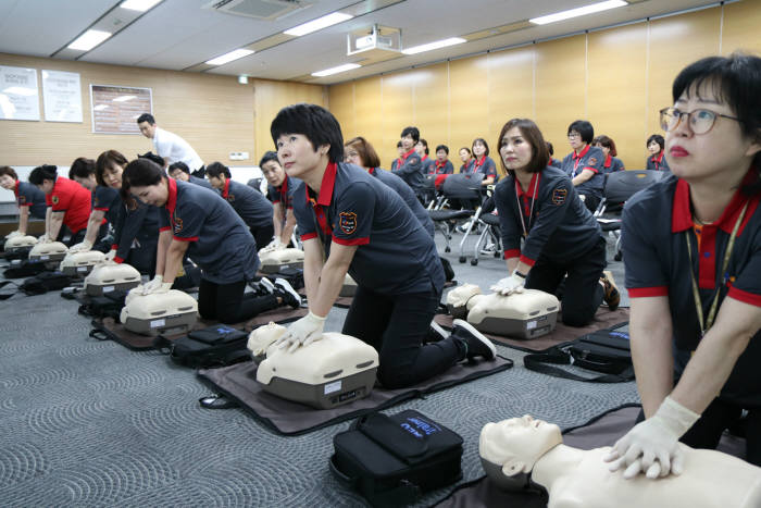 CJ그룹, 응급상황 대응체계 강화…심폐소생술 교육 이수 1000명 돌파