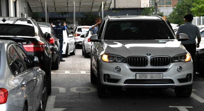 BMW 밀리는 리콜 서비스