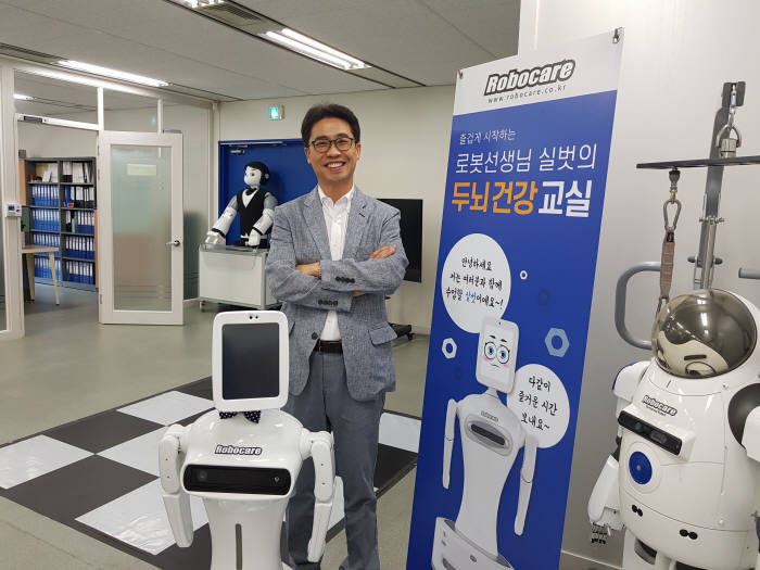 [오늘의 CEO]김성강 로보케어 대표 "로봇은 종합예술, 콘텐츠와 결합 필요"