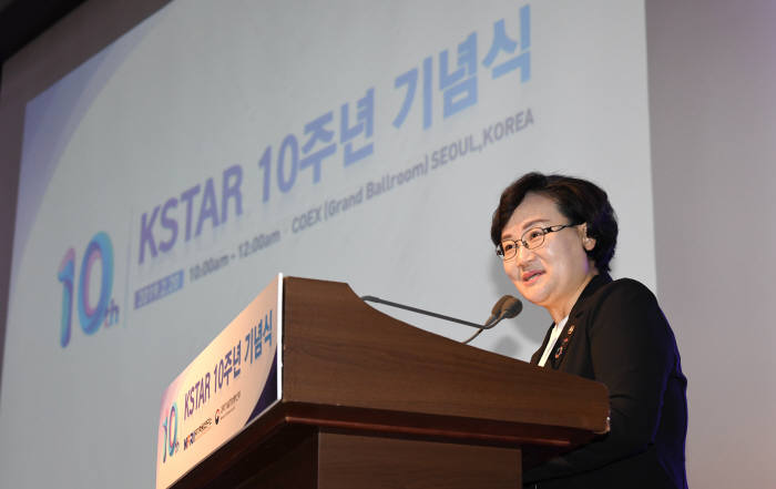 '인공 태양'으로 불리는 'KSTAR 가동 10주년'