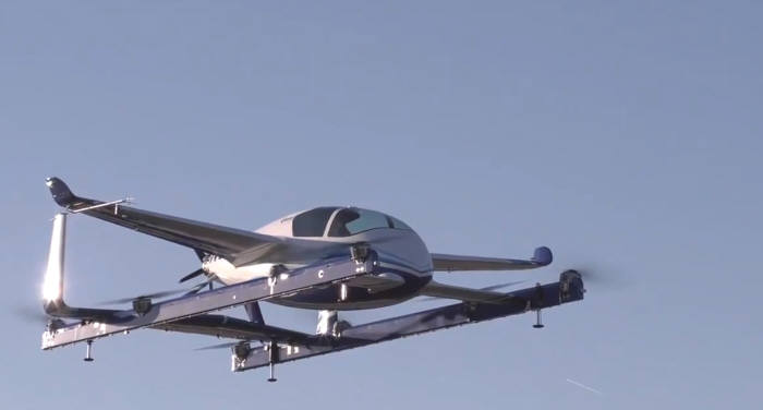 우버가 자회사 오로라 플라이트 사이언시스를 통해 개발한 비행체 모습.
