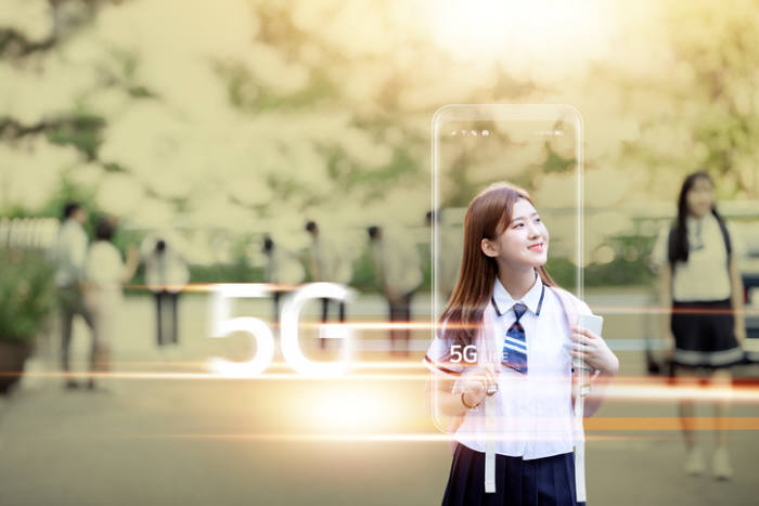 러 방송 "5G 암 유발" 보도에 미국 발칵...진실은?