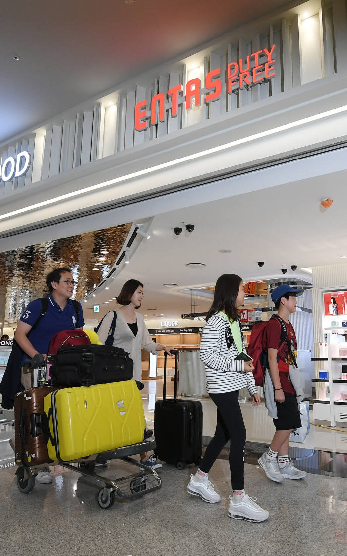 인천국제공항 입국장 면세점 31일 개장