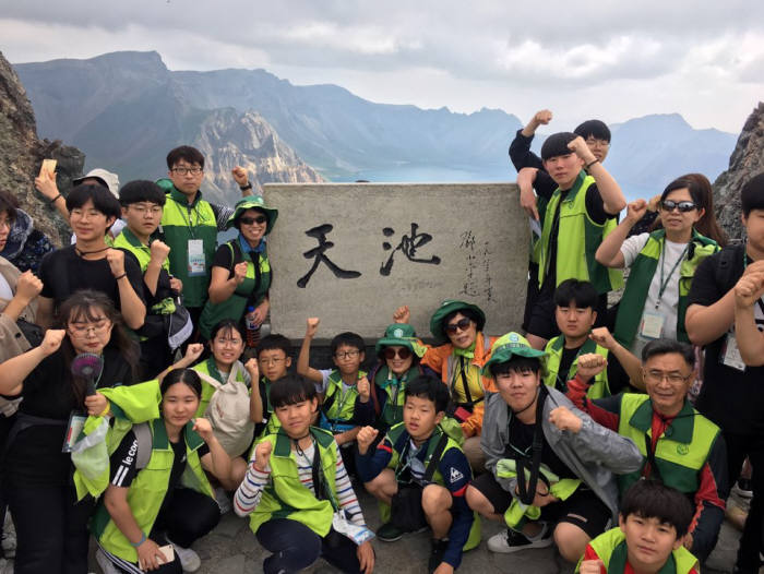 산림청은 지난 4일부터 8일까지 한국숲사랑청소년단을 대상으로 백두산 및 중국 내 항일 독립운동 유적지 역사·문화탐방을 실시했다.