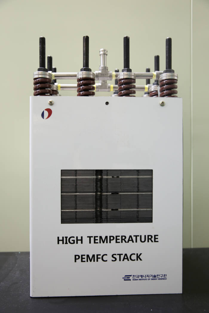 5kw급 고온 고분자 연료전지 스택