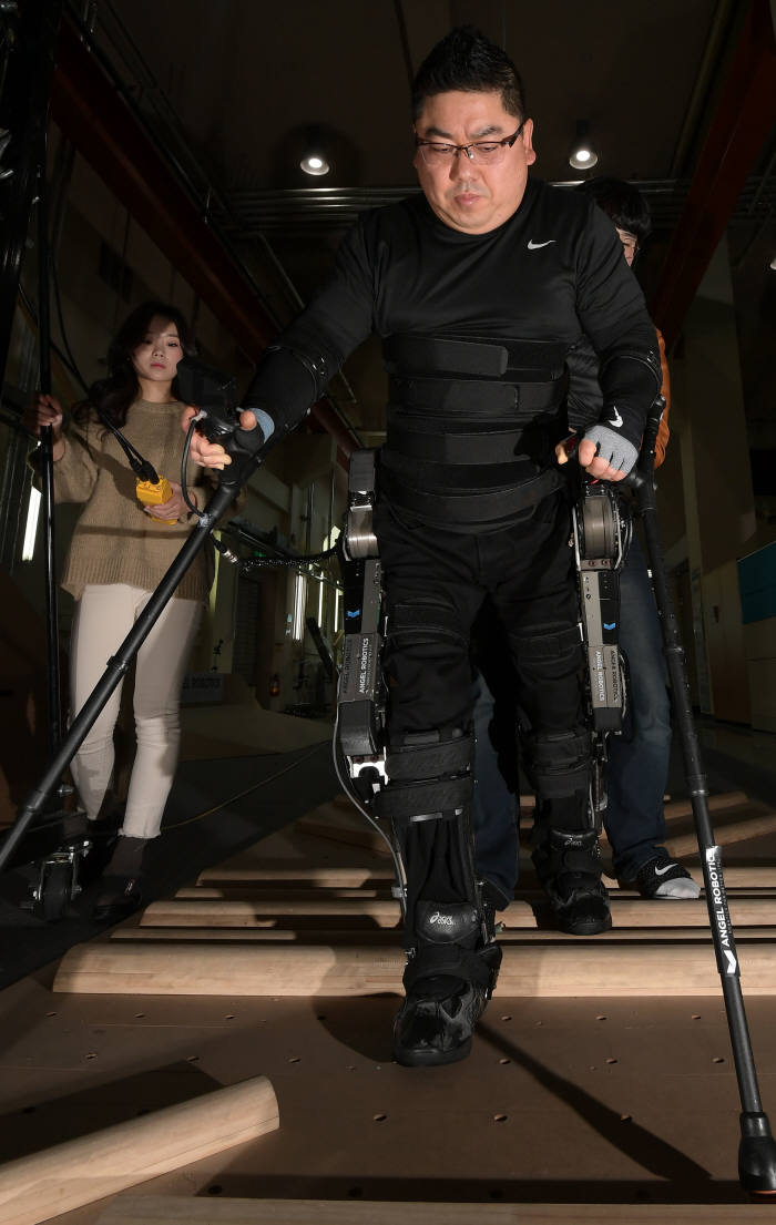 100여 일 남은 사이배슬론 대회, '우승' 위해 구슬땀