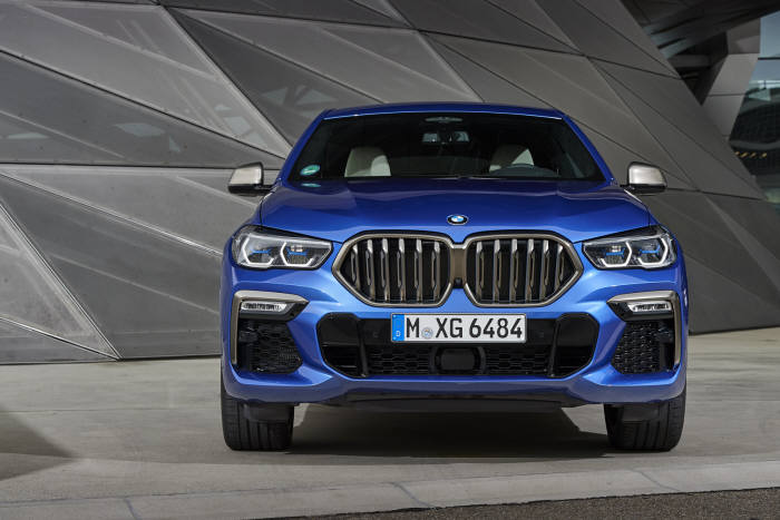 BMW 뉴 X6.