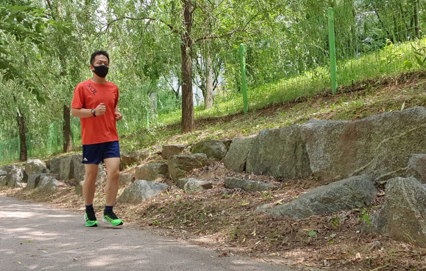 삼성SDI '걷기왕'...'하루 40㎞ 걸으며 기부도 1등'