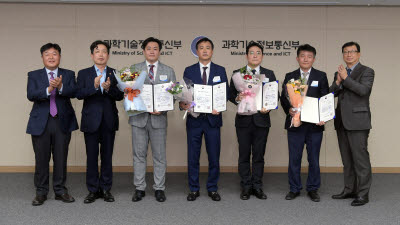 기사 섬네일