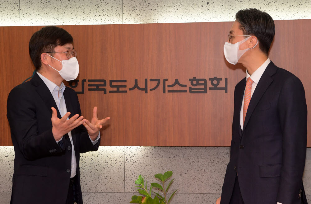 [데스크가 만났습니다] 송재호 한국도시가스협회장 “도시가스 산업, 디지털로 체질 전환해 성장 모멘텀 확보”